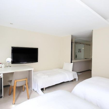 Dandy Hotel - Tianmu Branch Taipeh Exterior foto